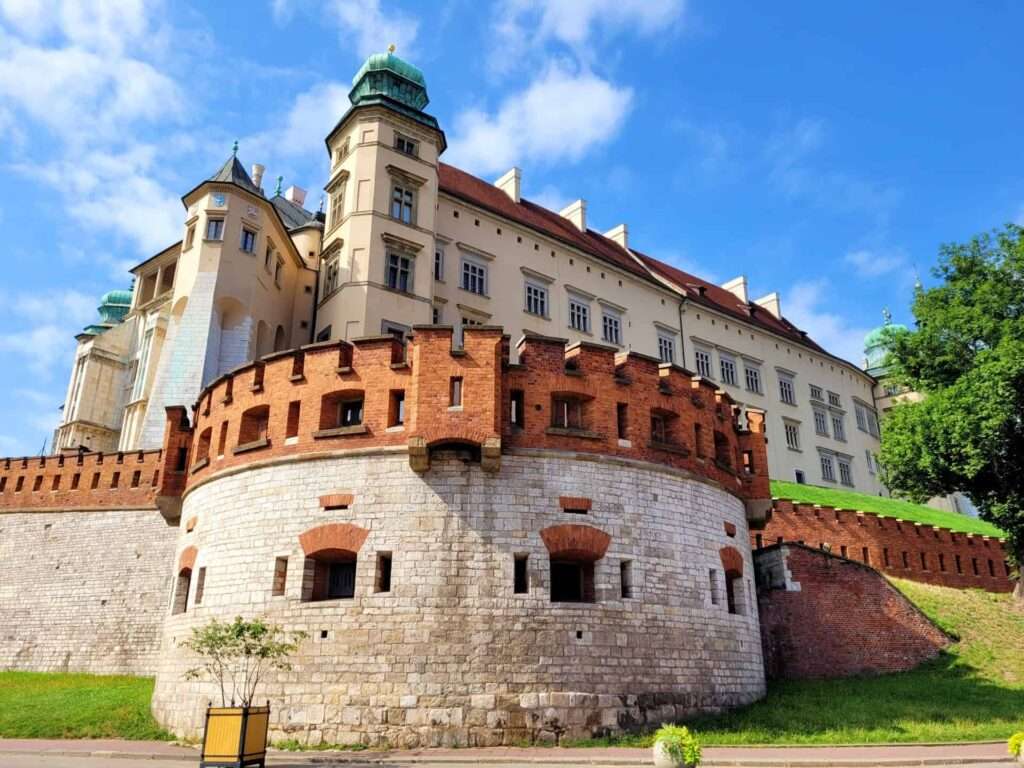 mur obronny zamek Wawel w Krakowi